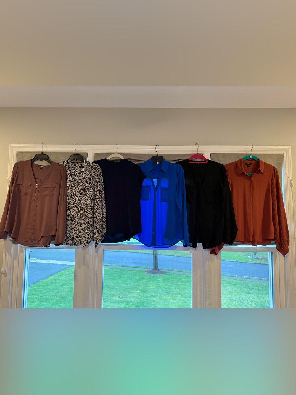 Express blouses - 5 long sleeve & 1 short sleeve, all size small